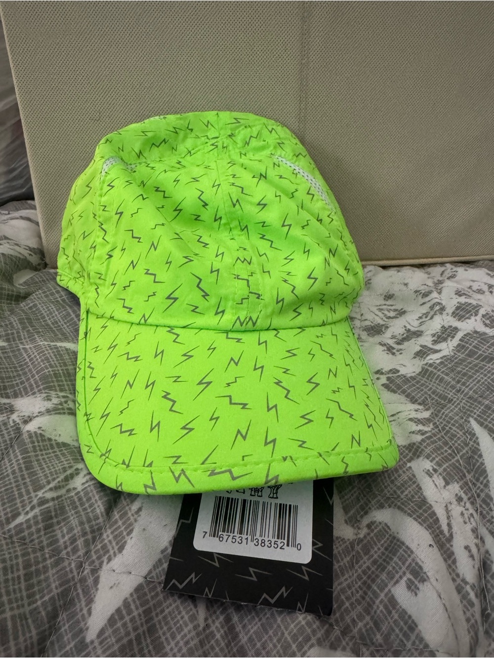 Sprints Neone Green Running Hat